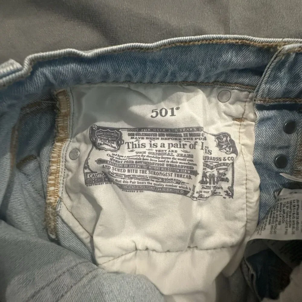 Levi's 501 Jeans Women's 26x30 Button Fly Skinny Denim Light Wash Festival